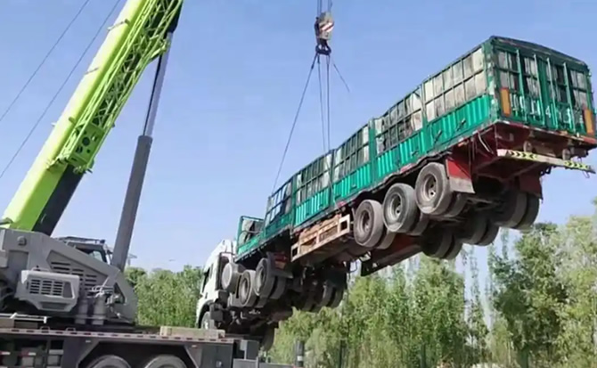 樊城区道路脱困救援案例